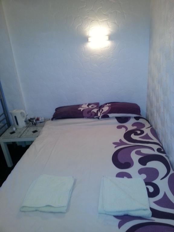 בלקפול Jesmond International Hotel חדר תמונה