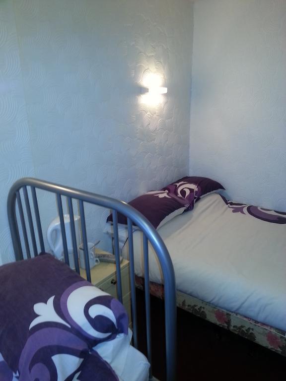בלקפול Jesmond International Hotel חדר תמונה