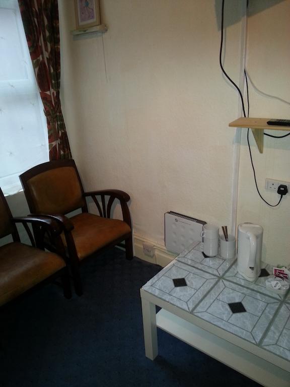 בלקפול Jesmond International Hotel חדר תמונה